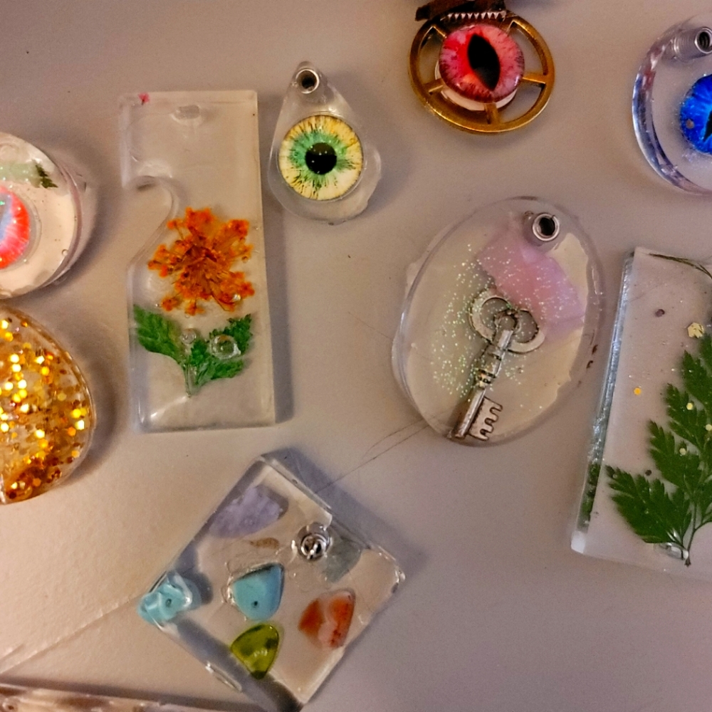 Acrylic Evil Eye Grab Bag